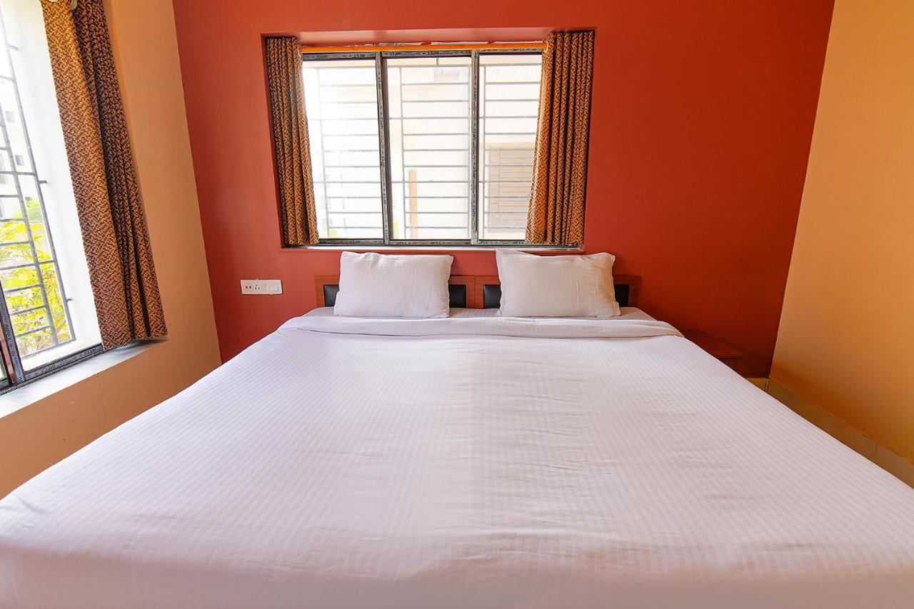 Fabhotel Amar Raj Inn 加尔各答 外观 照片